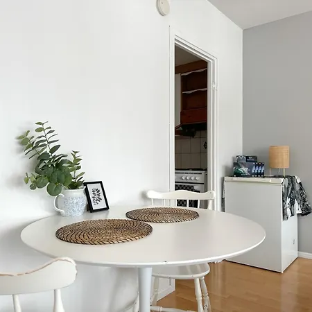 Cozy City Studio By Book Lapland شقة *